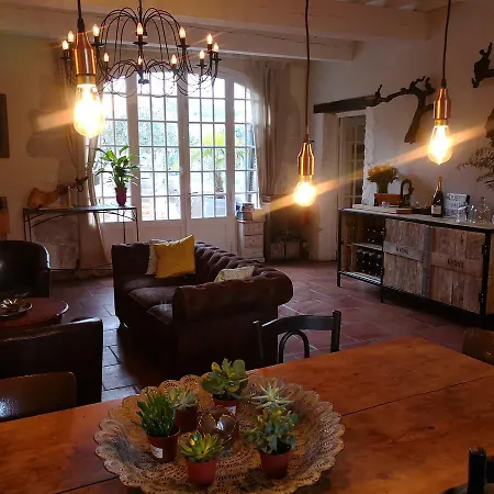 Maison D'anvers